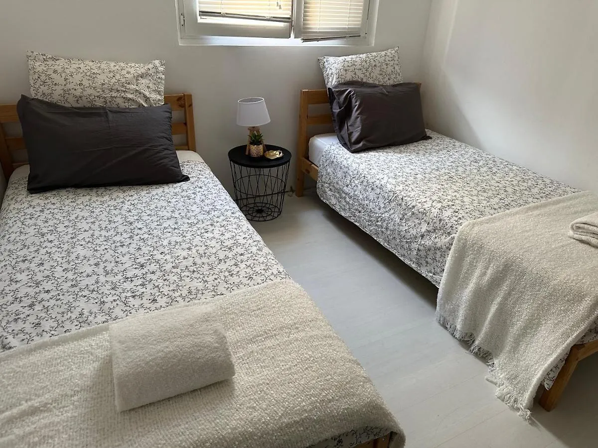 Résidence Sécurisée: Chambre Privée avec Parking et Accès Facile Nice 0*,  France