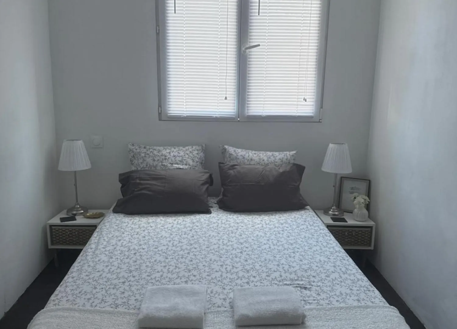 Résidence Sécurisée: Chambre Privée avec Parking et Accès Facile Nice