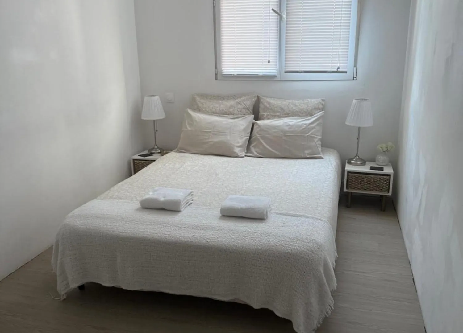 Pansiyon Location De Chambre Privee Dans Residence Securisee Privee,Parking Gratuit , 1 Minute Du Tramway, A 9 Minute Du Centre Ville, Accessible A Plusieurs Transports Nice Fransa